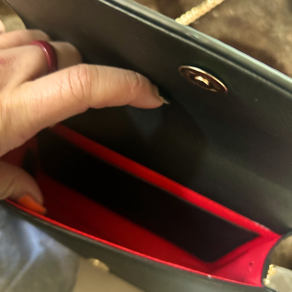 Selling a cute purse from Maryland Monroe
